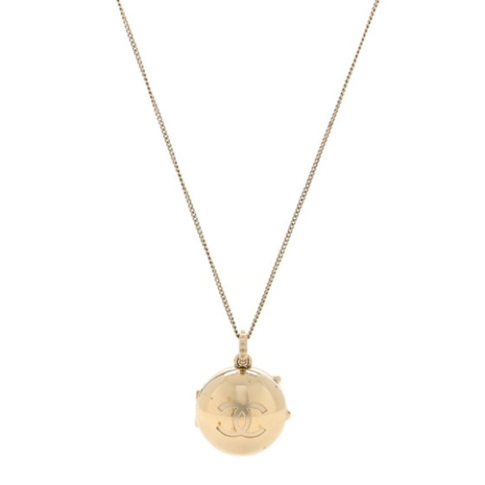 Chanel CC Locket Necklace Gold Tone 21S